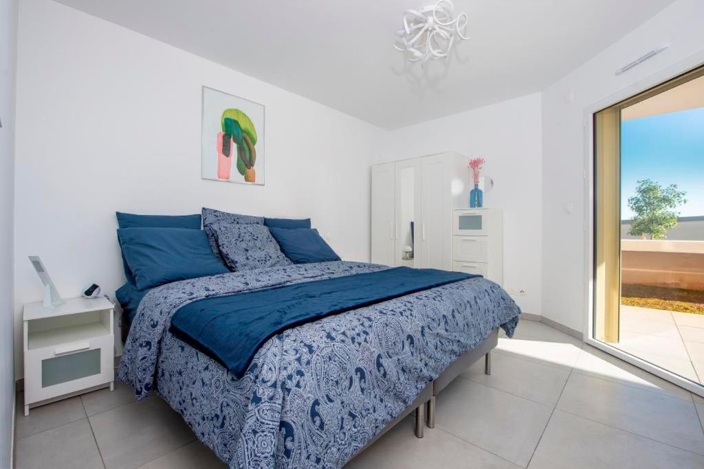 Blue Pearl A008 * Nizza